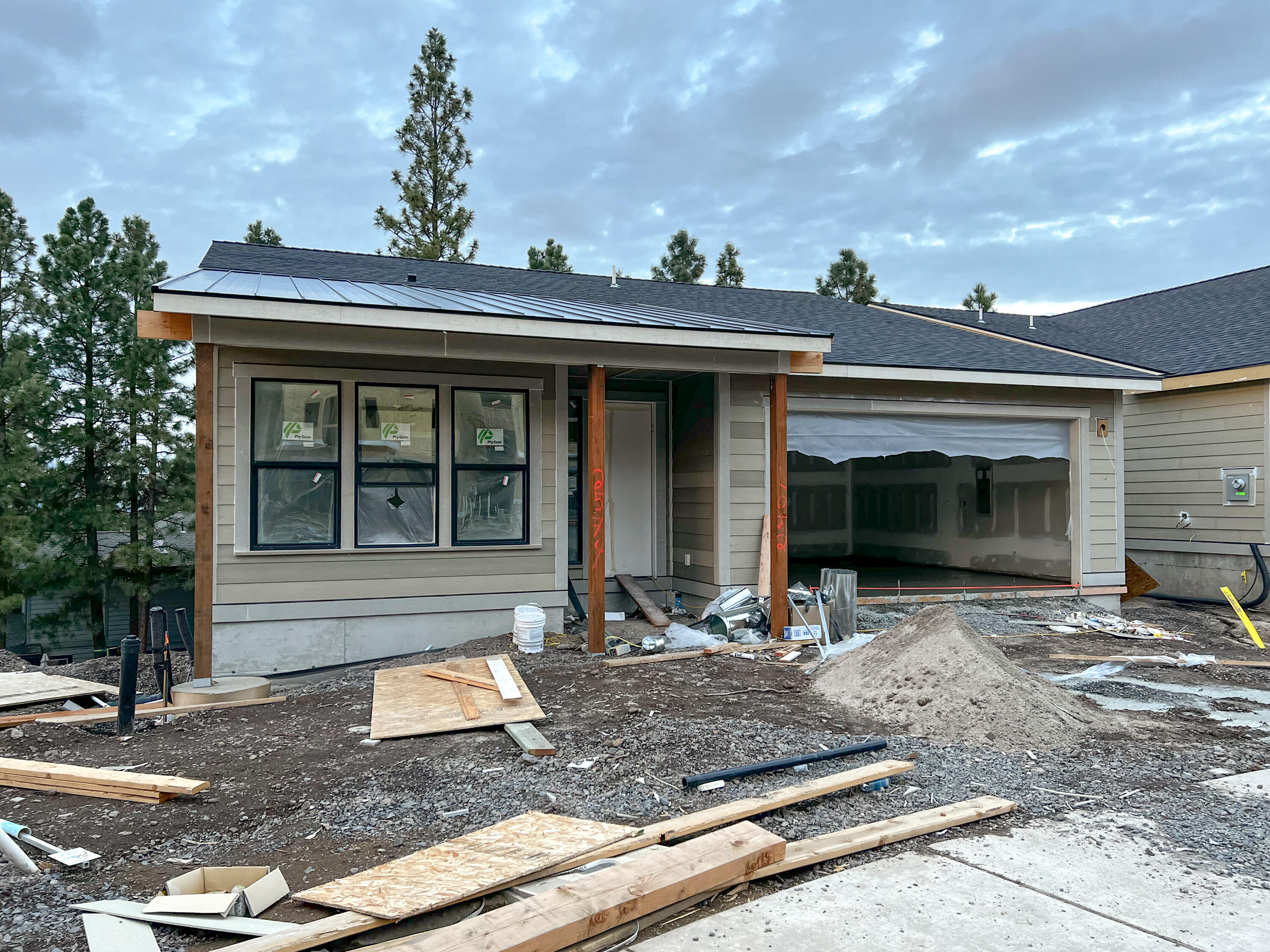 Marken Summit - Residential