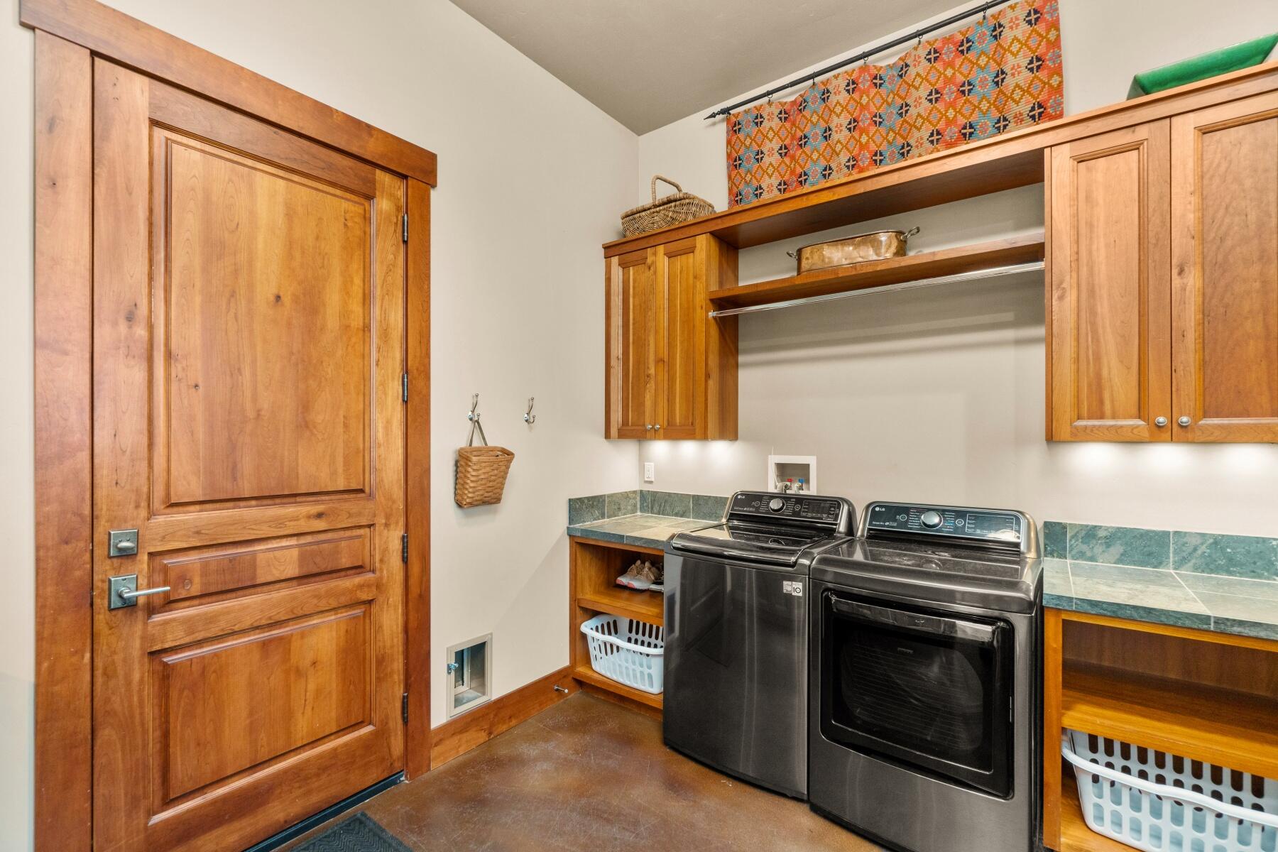 North Rim - Residential