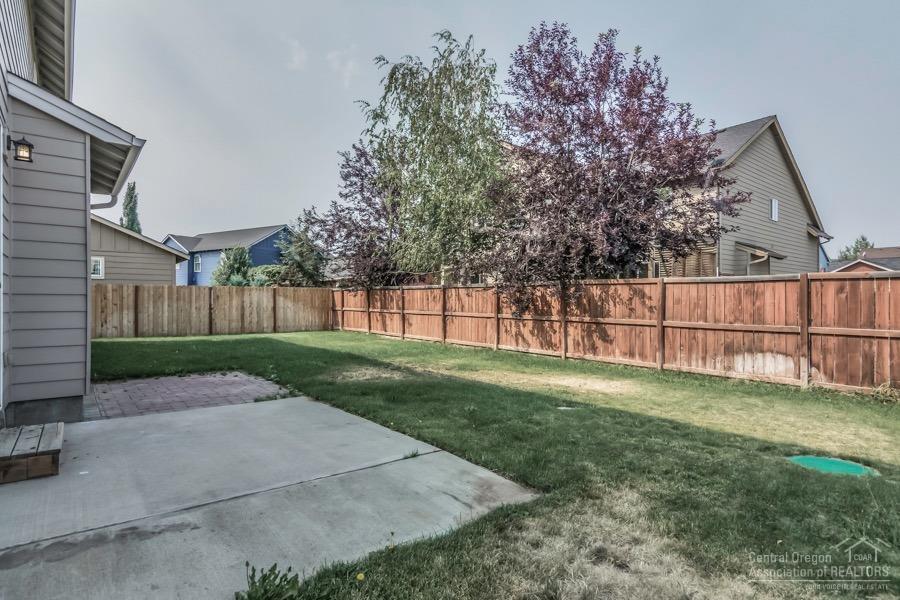 Ni Lah Sha Village - Residential