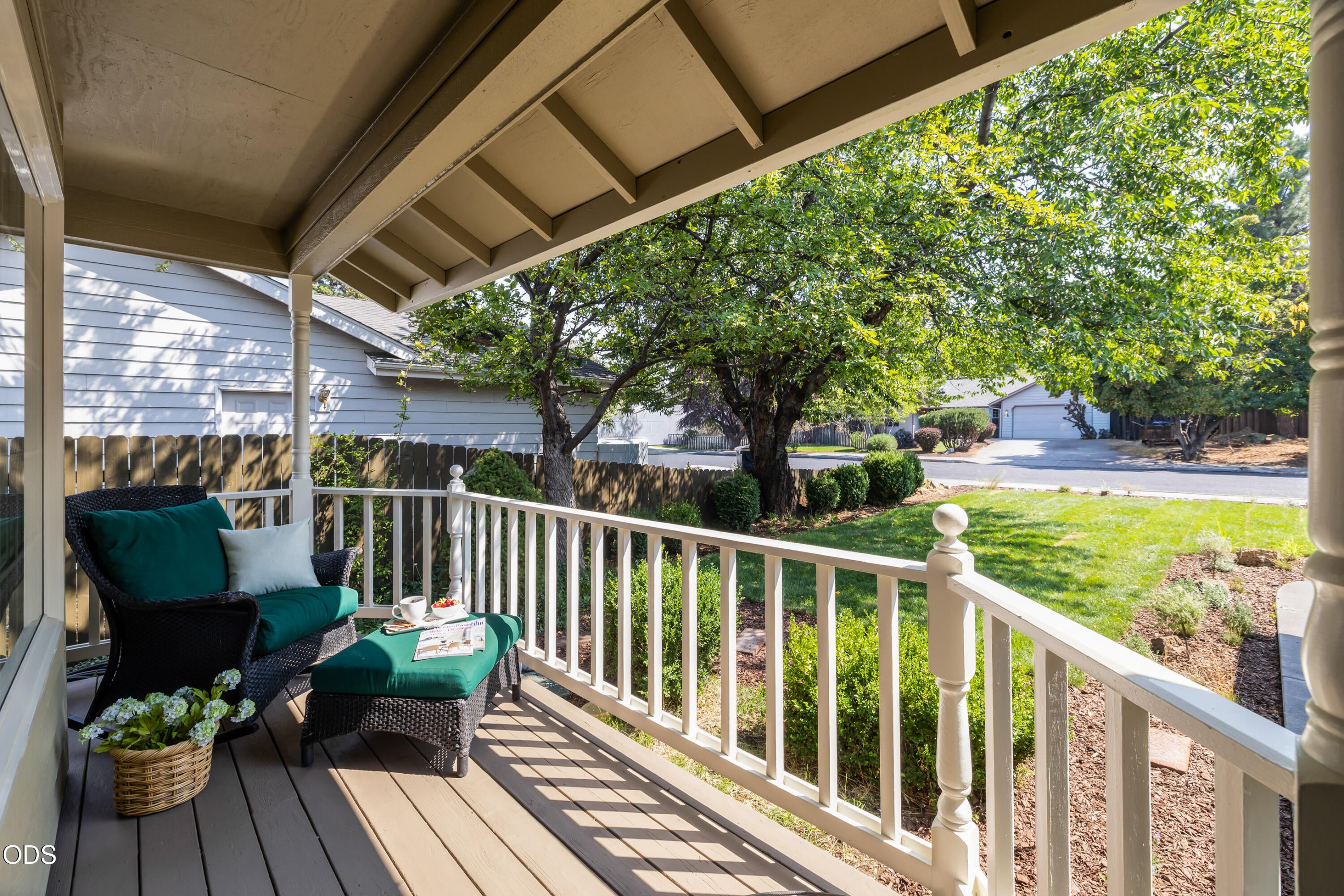 2124 NE Carrie Lane