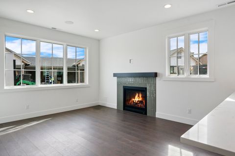 Tiny photo for 19114 Trailhead, Bend, OR 97702 (MLS # 220217291)