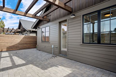 Tiny photo for 19114 Trailhead, Bend, OR 97702 (MLS # 220217291)