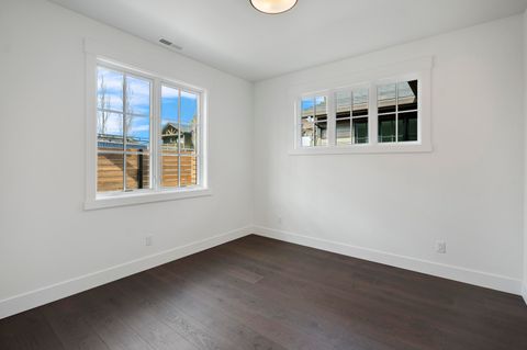 Tiny photo for 19114 Trailhead, Bend, OR 97702 (MLS # 220217291)