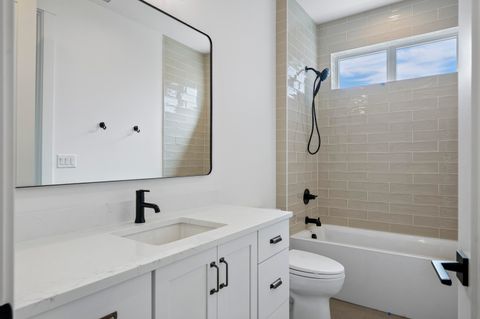 Tiny photo for 19114 Trailhead, Bend, OR 97702 (MLS # 220217291)