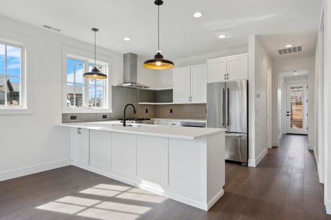 Tiny photo for 19114 Trailhead, Bend, OR 97702 (MLS # 220217291)