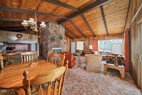 Tiny photo for 12417 SE Vista Loop, Prineville, OR 97754 (MLS # 220225904)