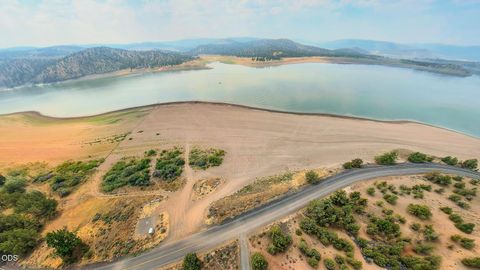 Tiny photo for 12417 SE Vista Loop, Prineville, OR 97754 (MLS # 220225904)
