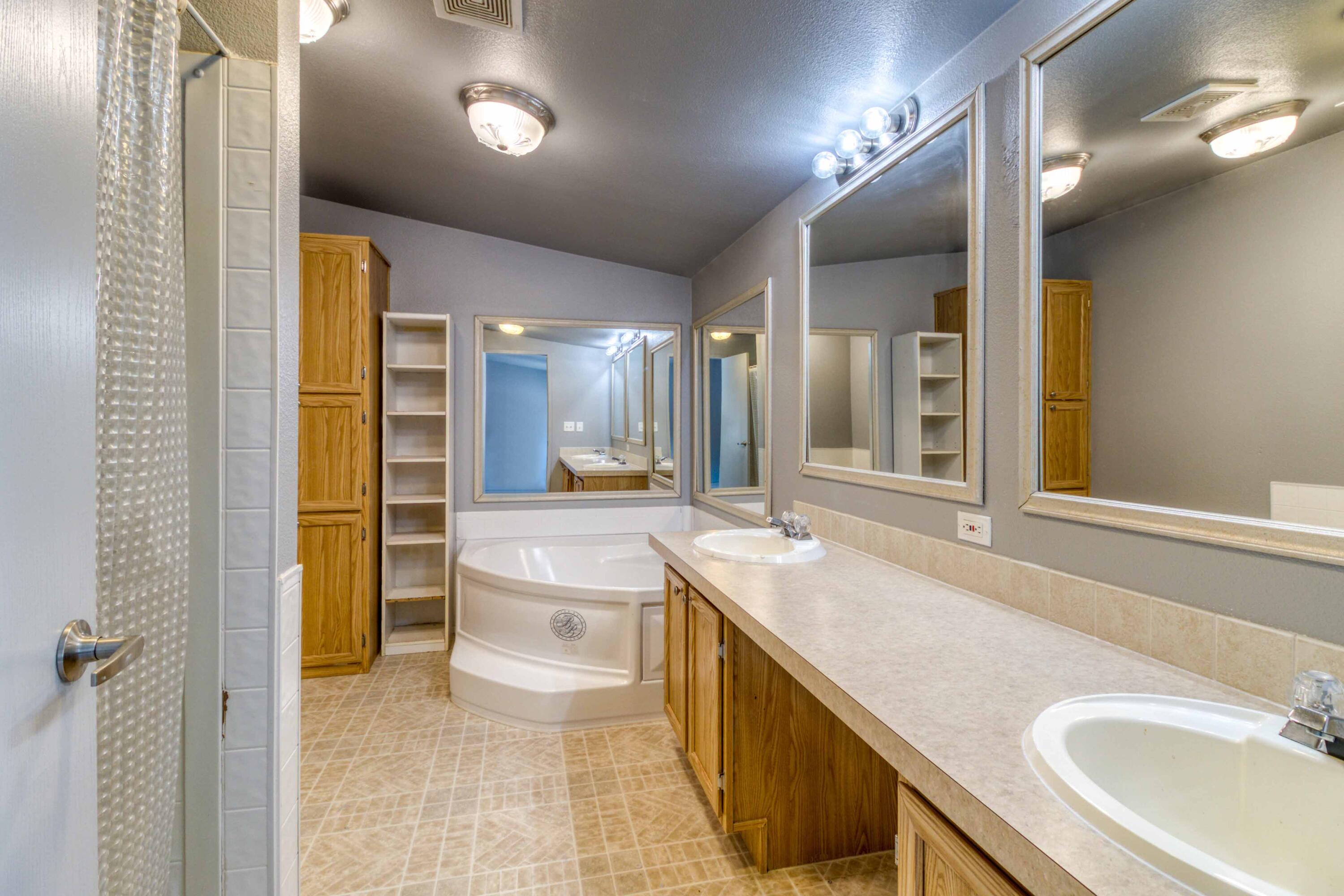 Ponderosa Pines - Residential