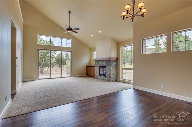 Eagle Crest - Residential