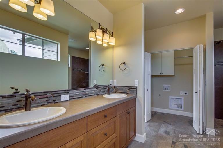 Eagle Crest - Residential