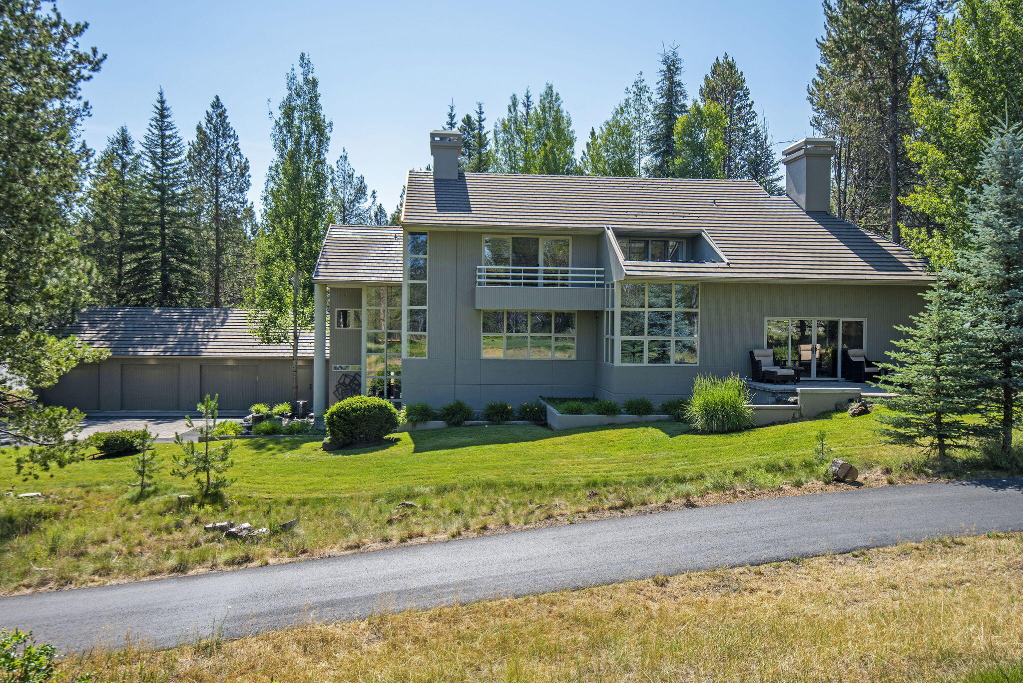 Fairway Crest Village - Residential