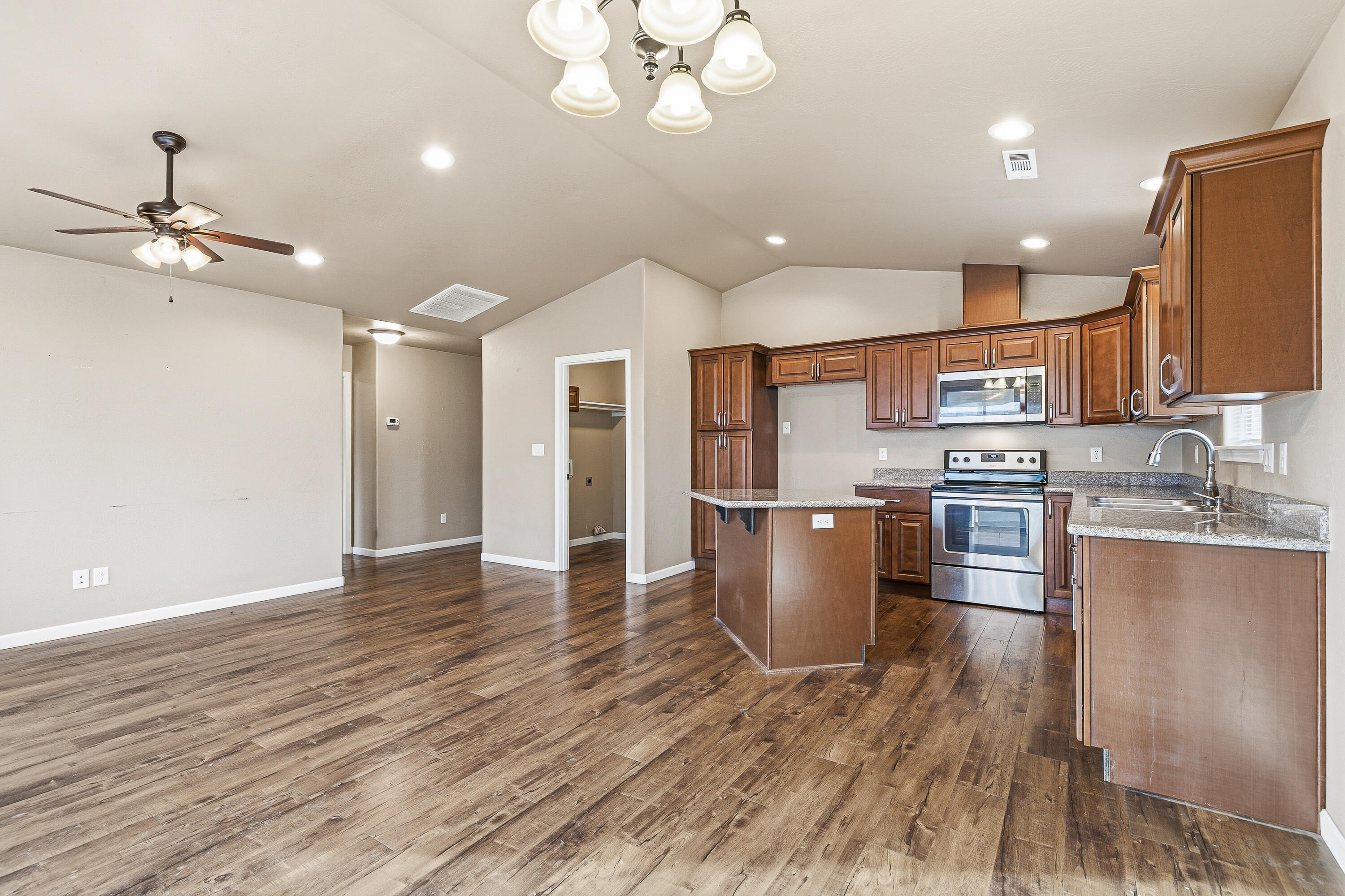 Bradley Court Phase 1 - Residential