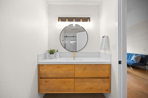 Tiny photo for 3039 NW Craftsman Drive, Bend, OR 97703 (MLS # 220217399)