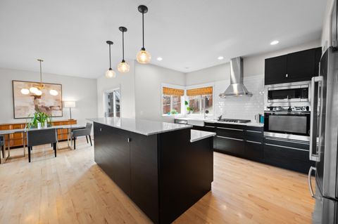 Tiny photo for 3039 NW Craftsman Drive, Bend, OR 97703 (MLS # 220217399)