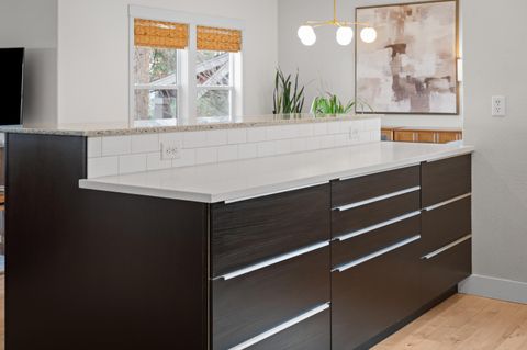 Tiny photo for 3039 NW Craftsman Drive, Bend, OR 97703 (MLS # 220217399)