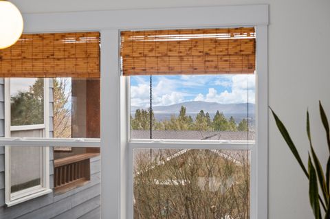 Tiny photo for 3039 NW Craftsman Drive, Bend, OR 97703 (MLS # 220217399)
