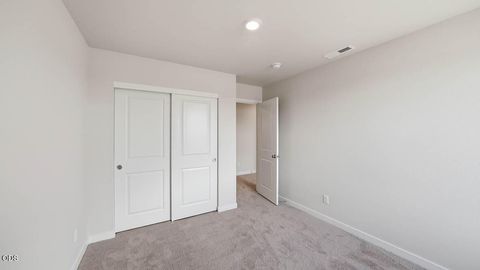 Tiny photo for 21357 SE Kilimanjaro Loop, Bend, OR 97702 (MLS # 220222798)