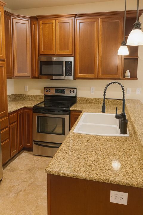 Tiny photo for 1711 Softwood Way, Grants Pass, OR 97526 (MLS # 220212447)