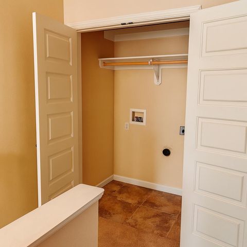 Tiny photo for 1711 Softwood Way, Grants Pass, OR 97526 (MLS # 220212447)