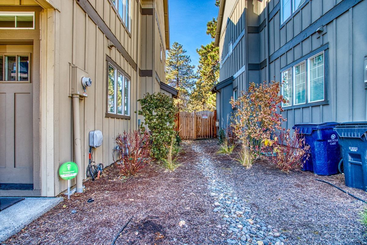 Reed Mrk. Rowhouses - Residential