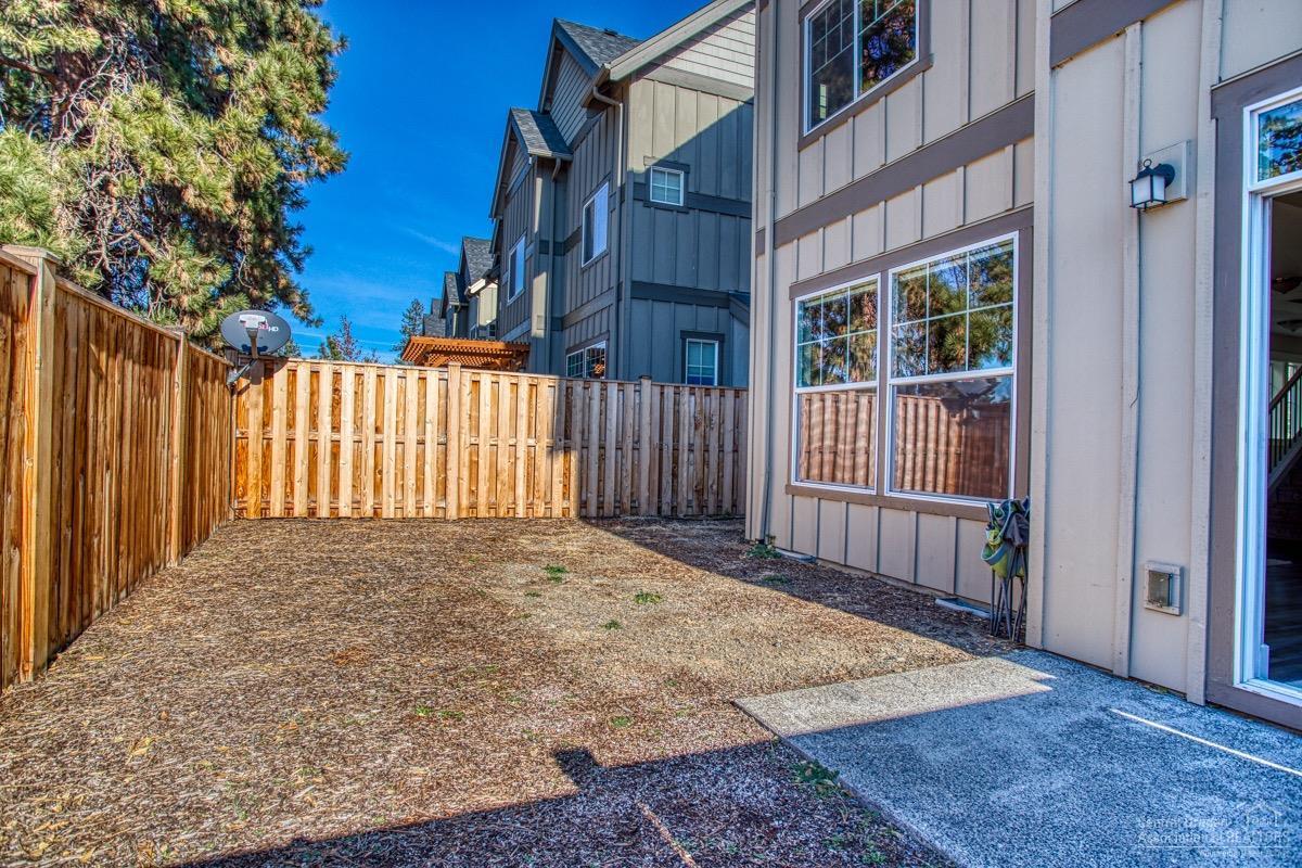 Reed Mrk. Rowhouses - Residential