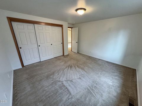 Tiny photo for 3028 SW Indian Place, Redmond, OR 97756 (MLS # 220223910)