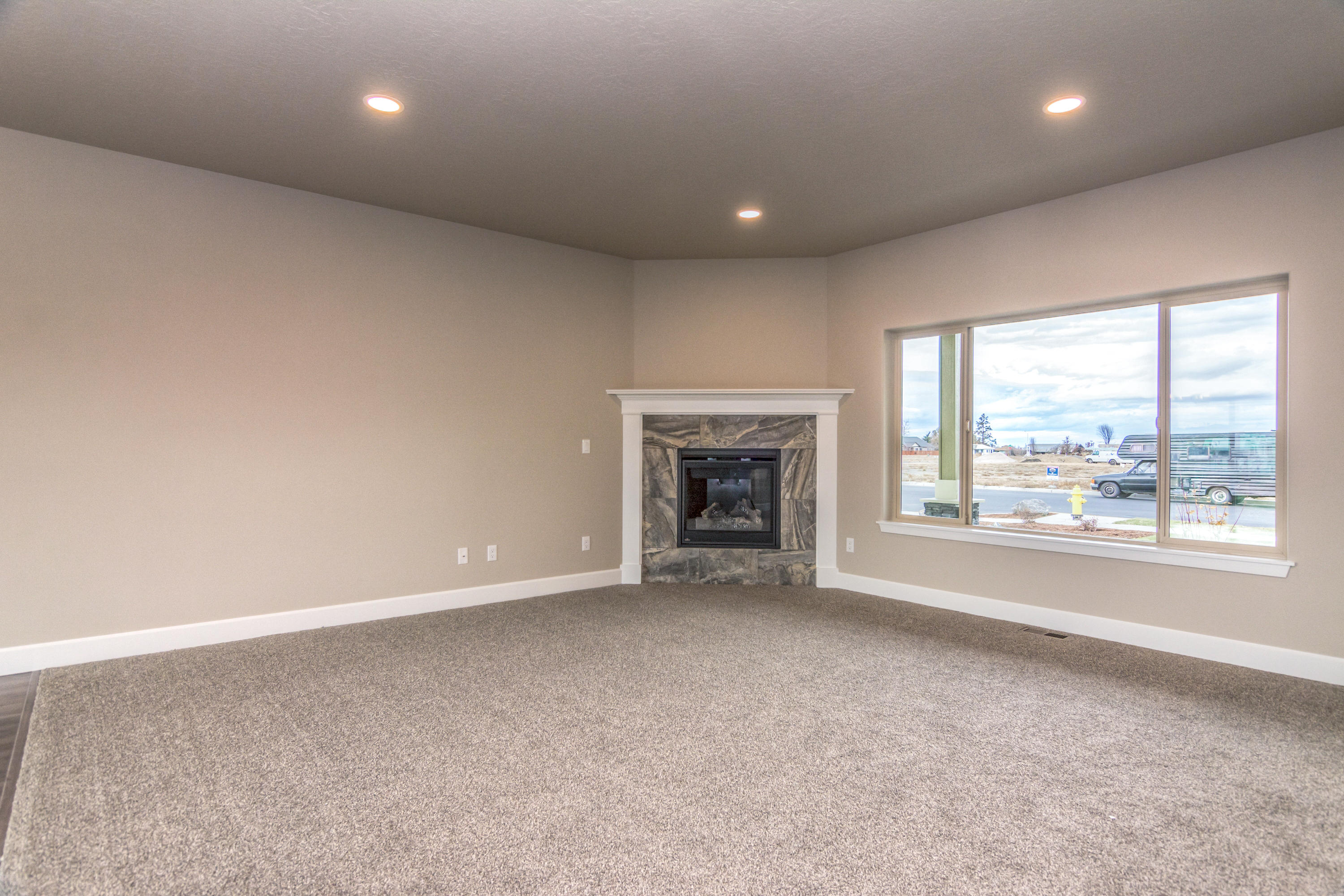 Dry Canyon - Residential