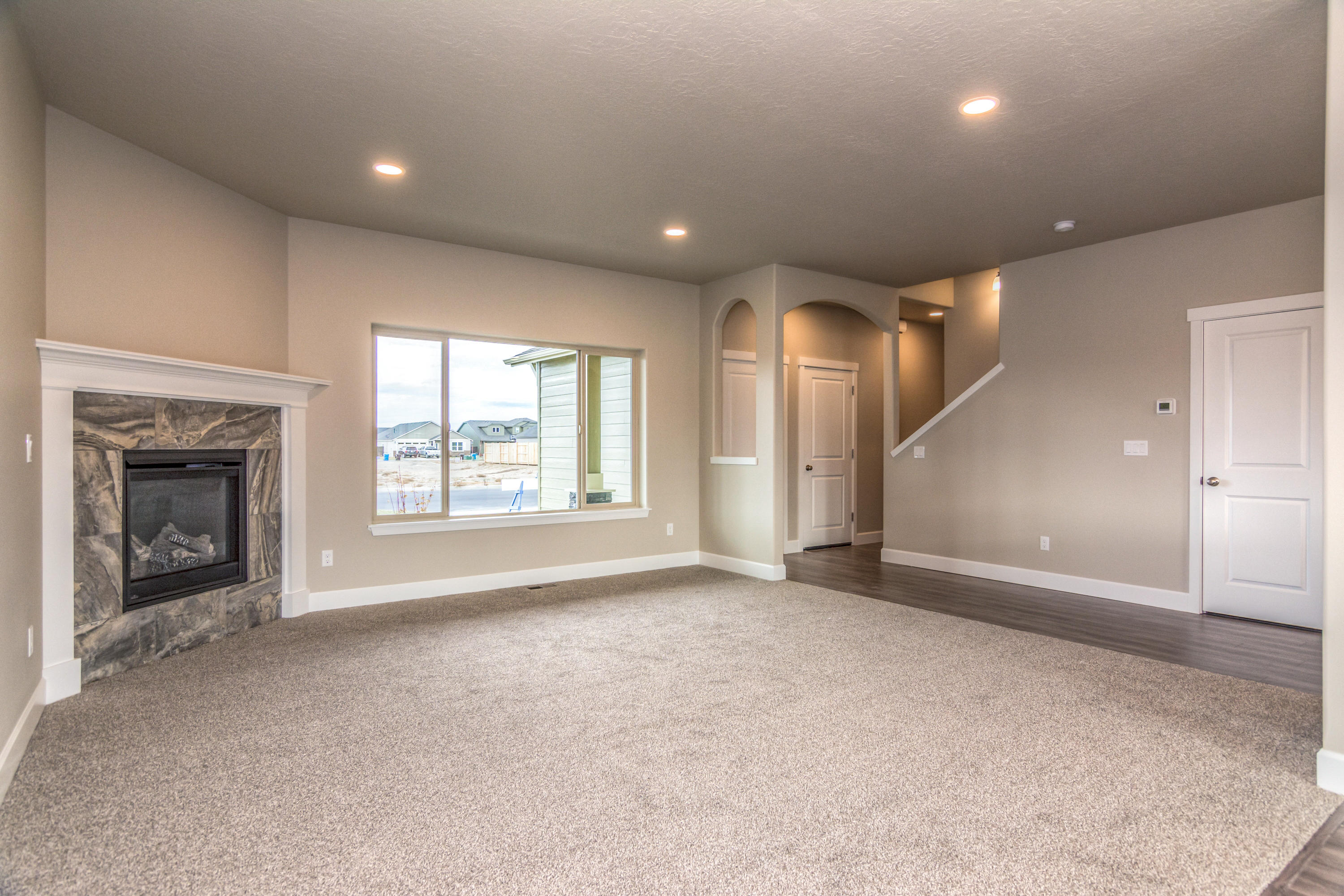 Dry Canyon - Residential