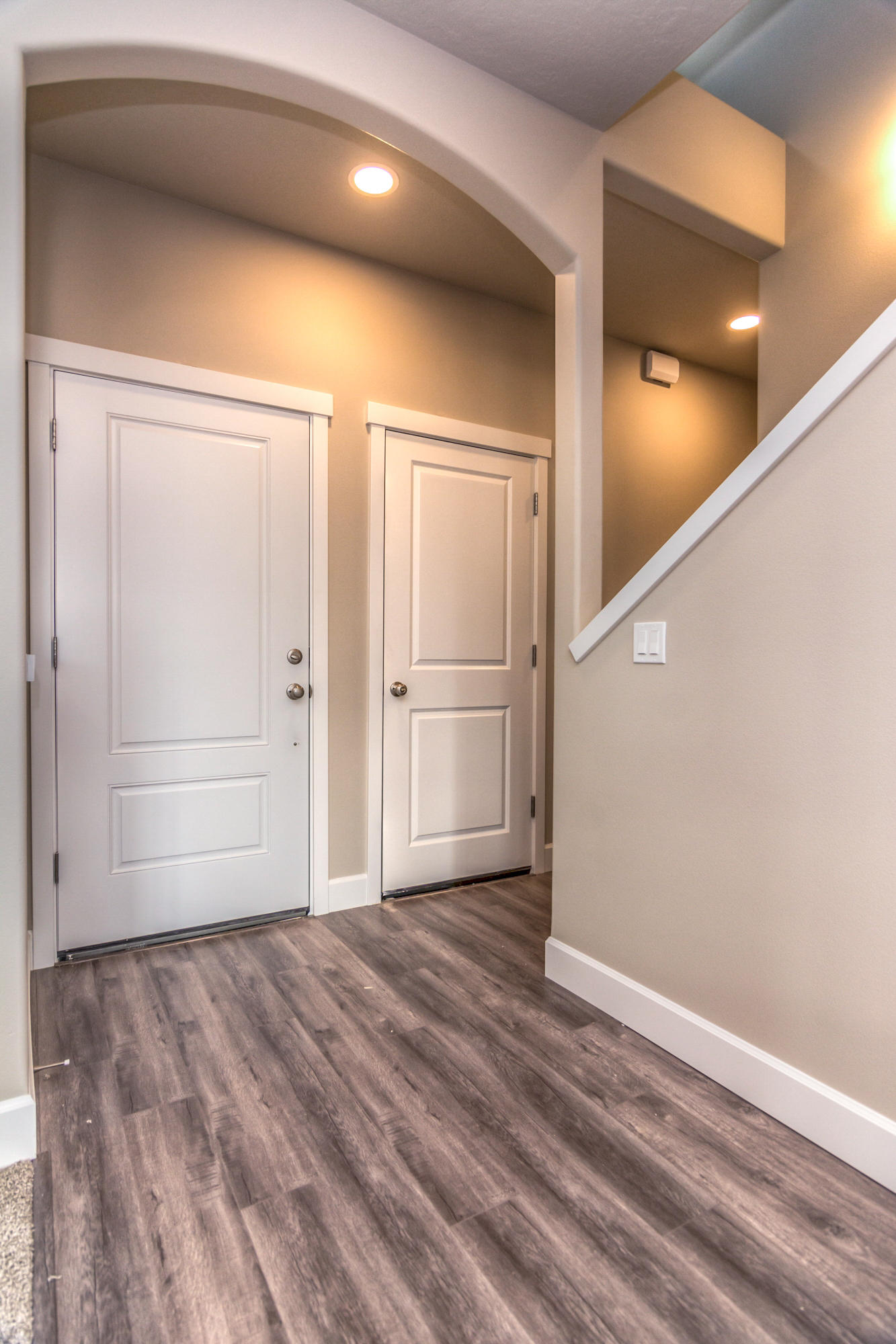 Dry Canyon - Residential