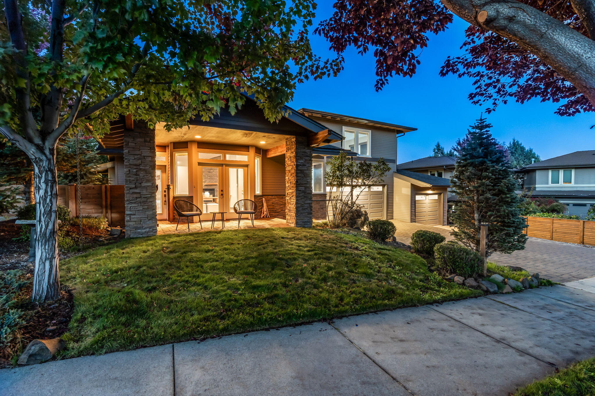 458 NW Princess Court