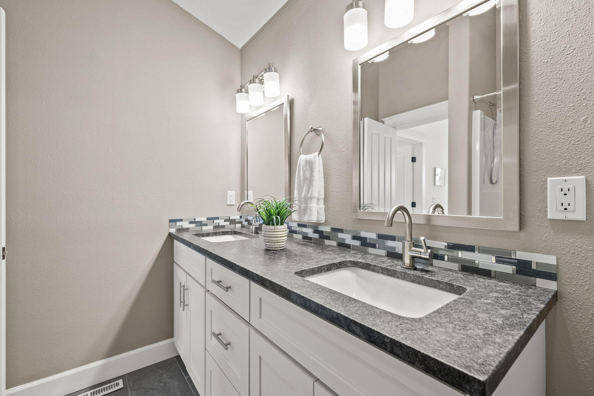 Awbrey Village - Residential