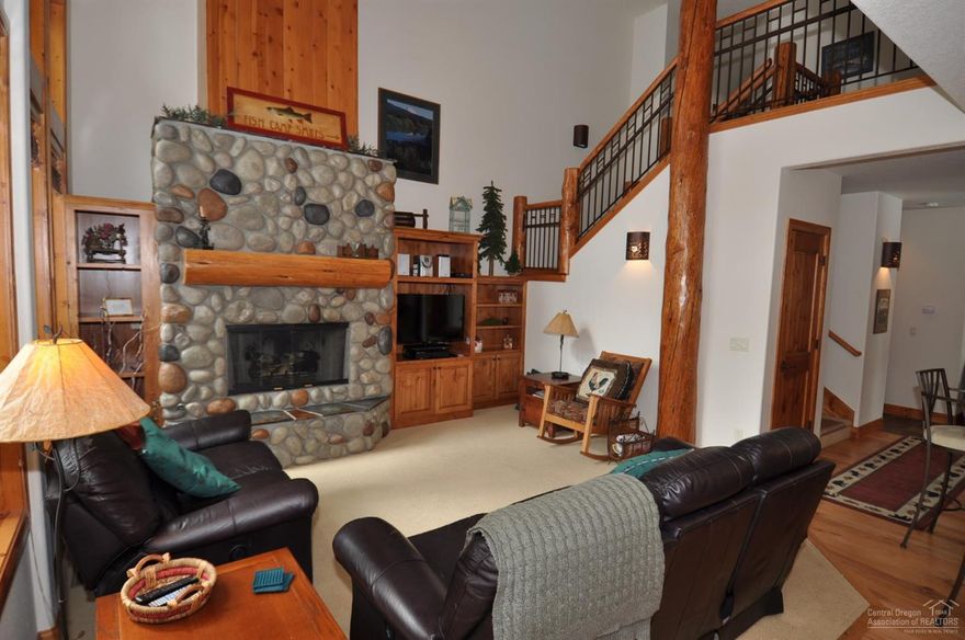 25% (1/4 share) Deeded co-ownership at desirable Aquila Lodge - 13 weeks/year. Beautifully crafted home with a tasteful furniture package. With granite counters, custom knotty alder cabinets, paver patio, log accents, great open concept, 2 fireplaces, a hot tub and beautifully landscaped, this home is spectacular. SHARC has been paid in full. Aquila HOA maintains complete exterior, landscaping, snow removal and insurance. Carefree living at Aquila.
