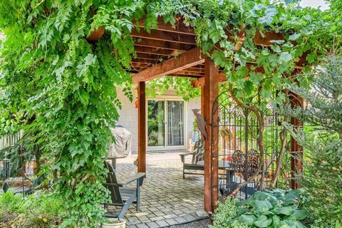 Tiny photo for 335 Meadow Slope Drive, Talent, OR 97540 (MLS # 220210882)