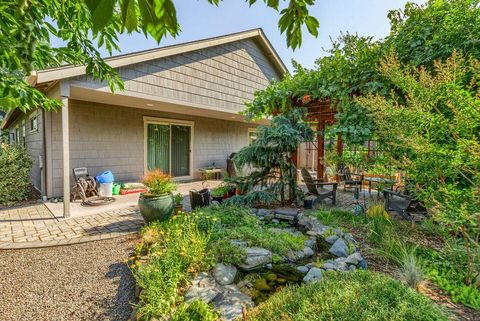 Tiny photo for 335 Meadow Slope Drive, Talent, OR 97540 (MLS # 220210882)