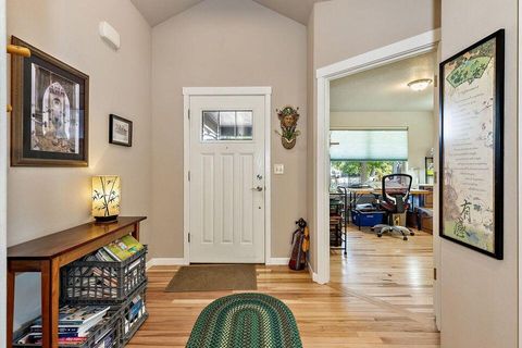 Tiny photo for 335 Meadow Slope Drive, Talent, OR 97540 (MLS # 220210882)
