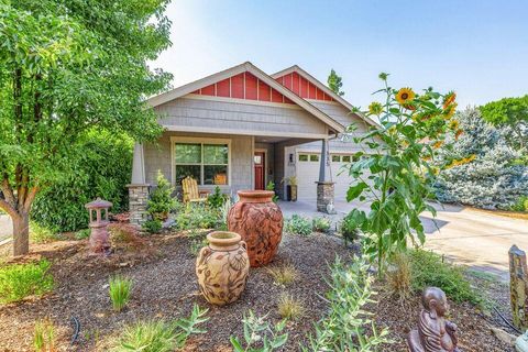 Tiny photo for 335 Meadow Slope Drive, Talent, OR 97540 (MLS # 220210882)