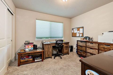 Tiny photo for 335 Meadow Slope Drive, Talent, OR 97540 (MLS # 220210882)