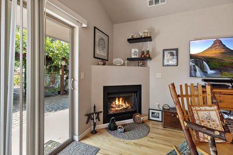 Tiny photo for 335 Meadow Slope Drive, Talent, OR 97540 (MLS # 220210882)