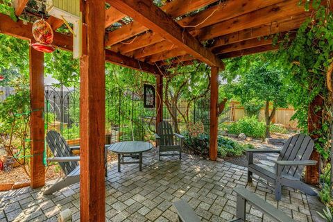 Tiny photo for 335 Meadow Slope Drive, Talent, OR 97540 (MLS # 220210882)