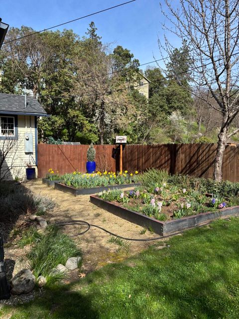 Tiny photo for 1203 4th Avenue, Gold Hill, OR 97525 (MLS # 220219560)