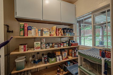 Tiny photo for 1203 4th Avenue, Gold Hill, OR 97525 (MLS # 220219560)