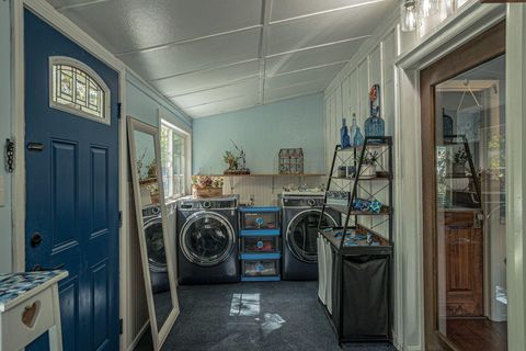 Tiny photo for 1203 4th Avenue, Gold Hill, OR 97525 (MLS # 220219560)