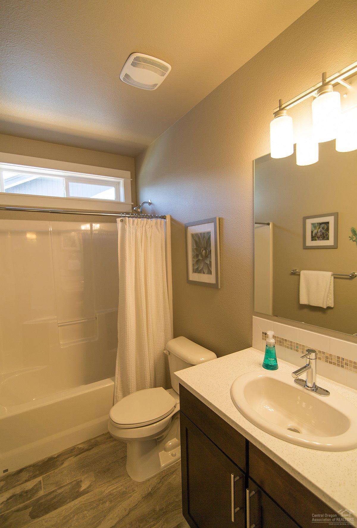 Eagle Crossing - Residential