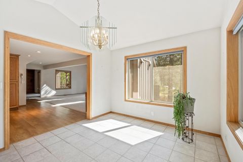 Tiny photo for 53531 Kokanee Way, La Pine, OR 97739 (MLS # 220221195)