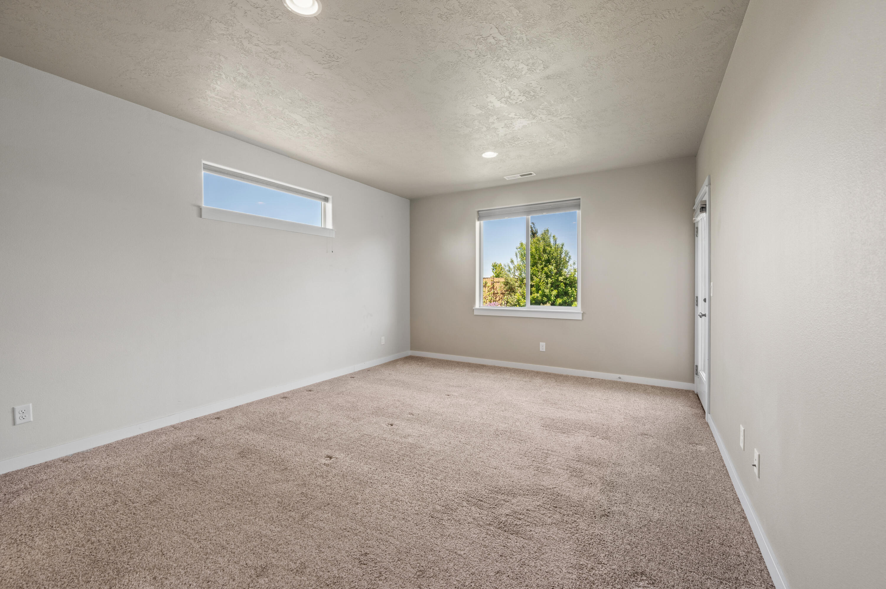 Summit Crest - Residential