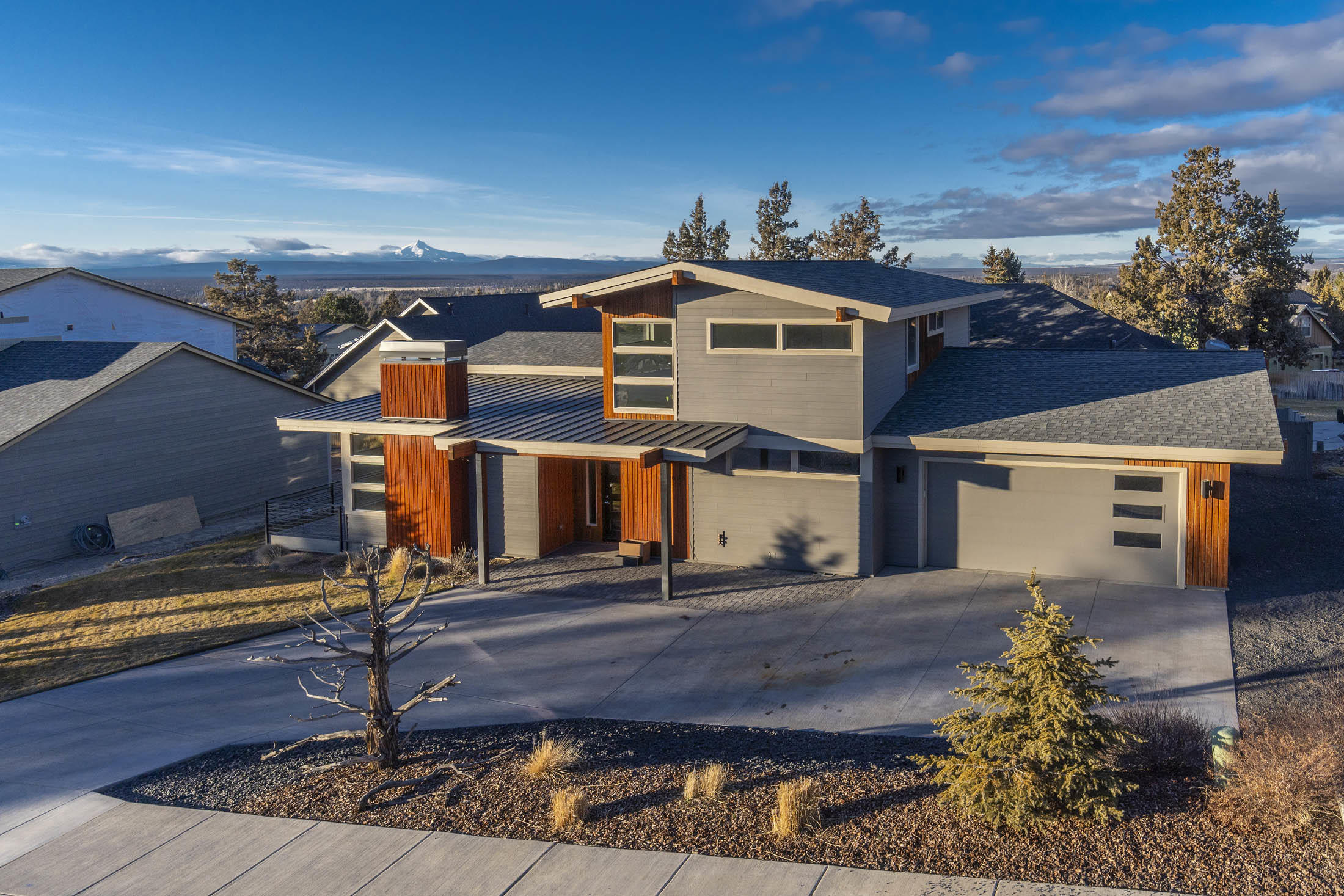 Sunset Summit - Residential