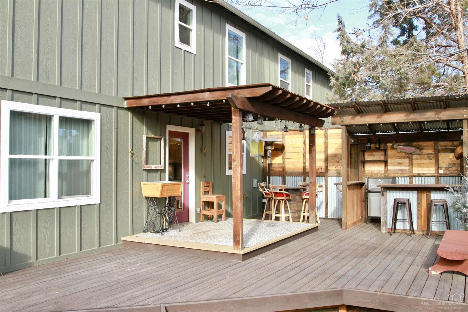 Edge O The Pines - Residential