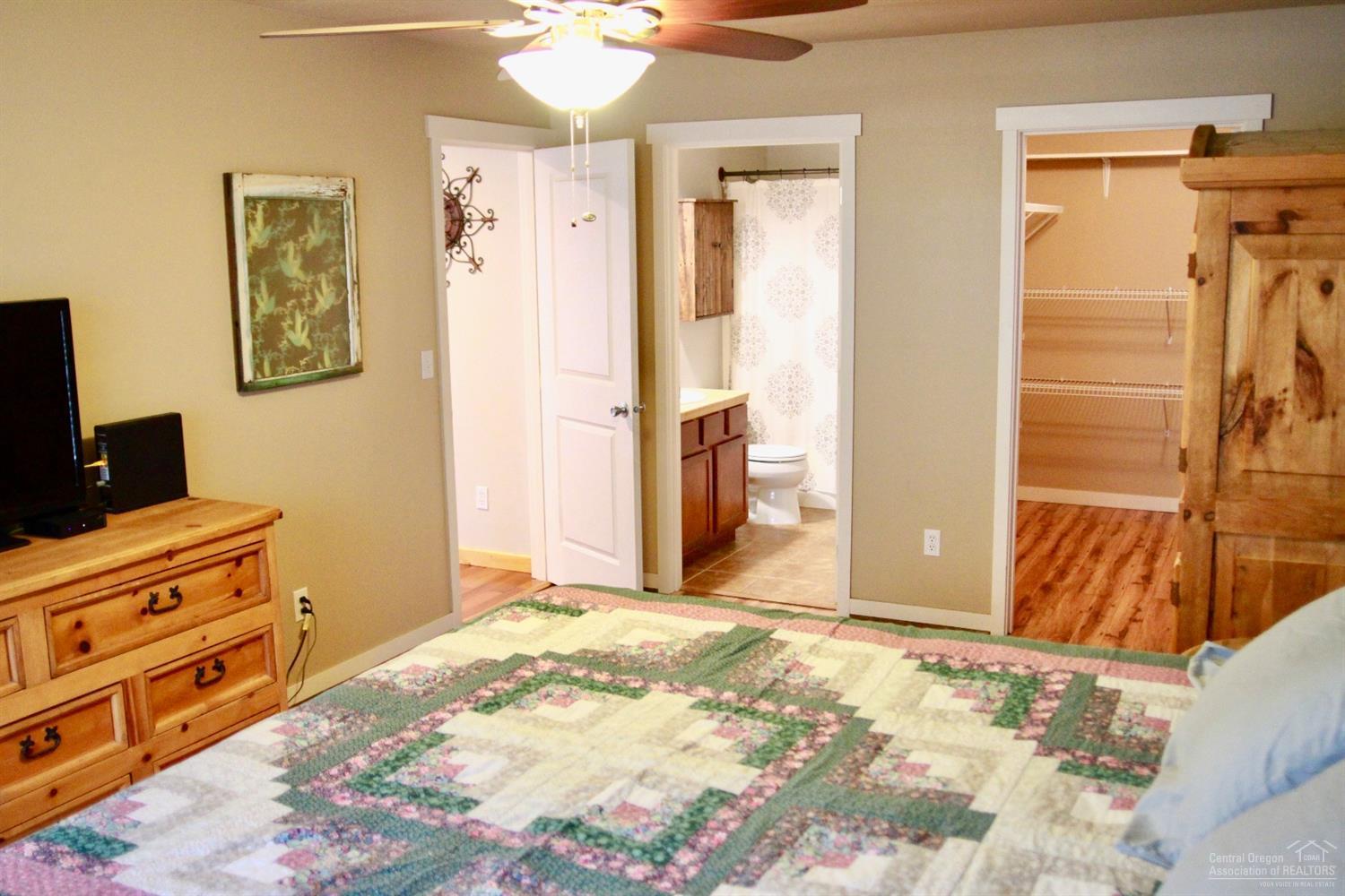 Edge O The Pines - Residential