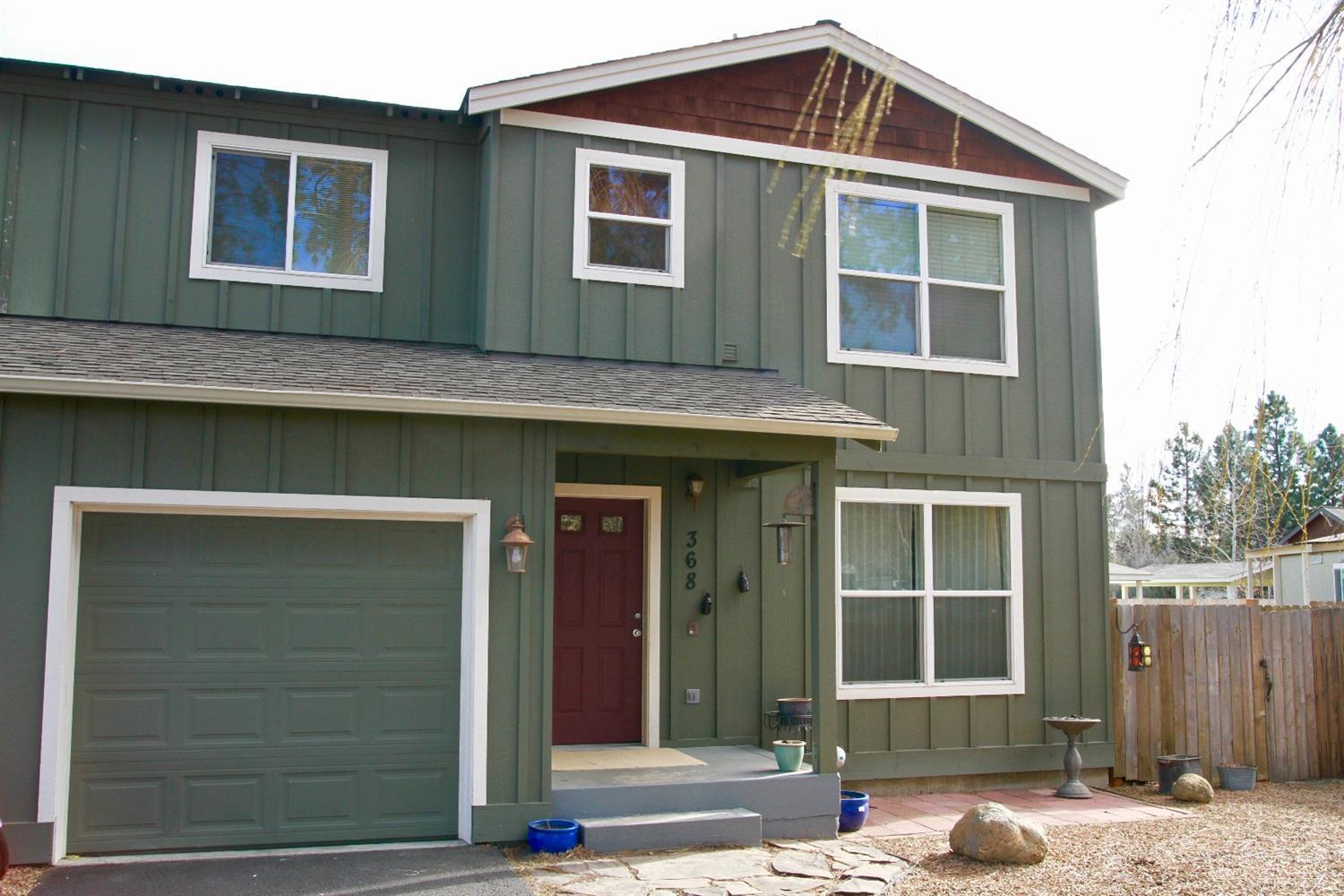 Edge O The Pines - Residential