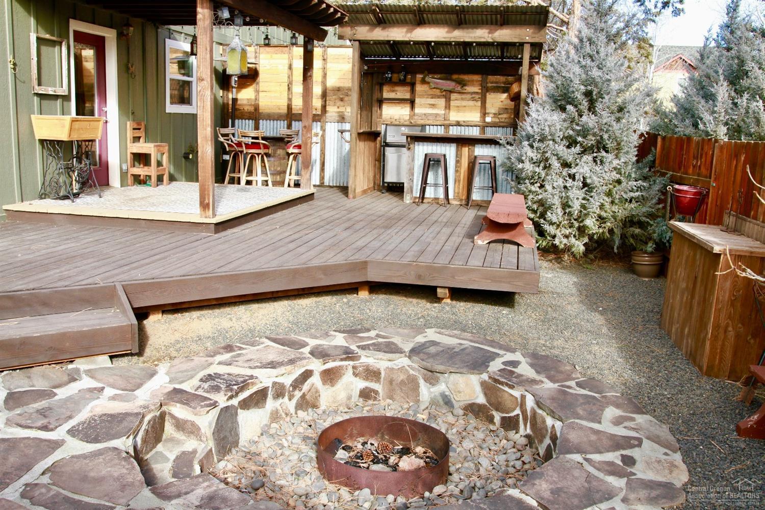 Edge O The Pines - Residential